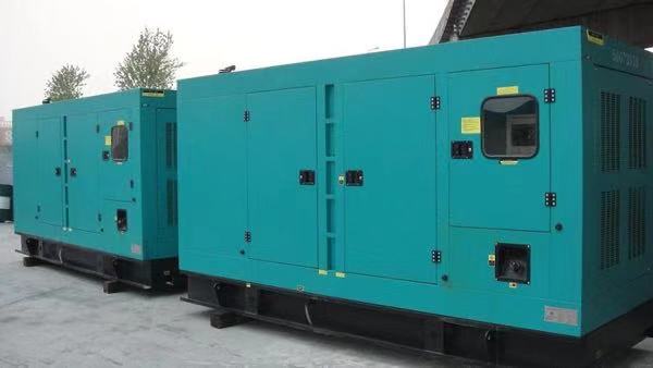 钦州康明斯400kw大型柴油二手发电机组
